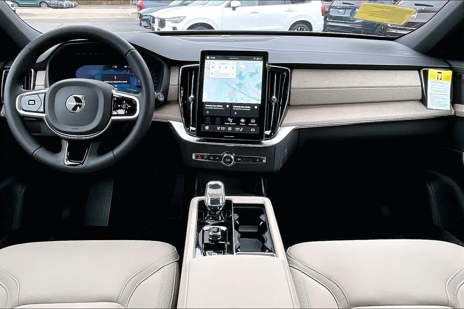New 2026 Volvo XC90 B6 Plus w/ Protection Package Premier AWD/4WD image 6
