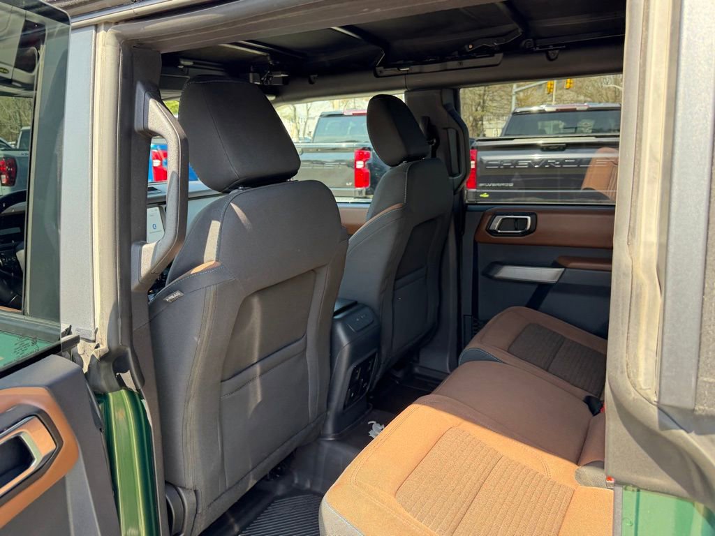 Used 2023 Ford Bronco Outer Banks AWD/4WD image 11