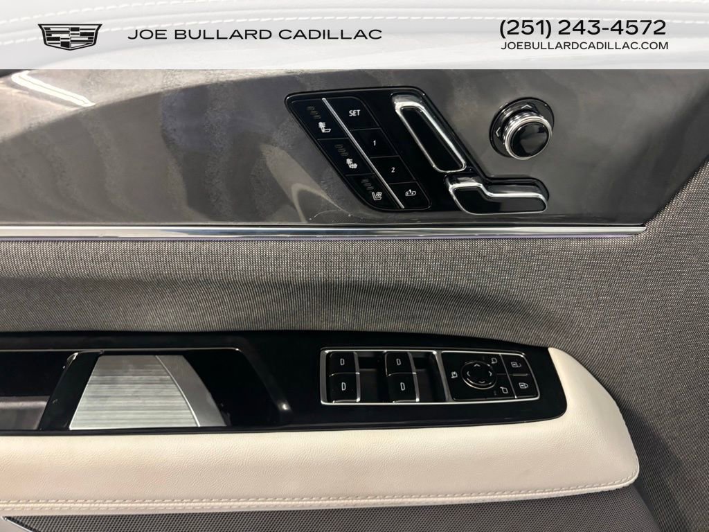 New 2026 Cadillac Escalade IQ Luxury 1 w/ LPO, Floor Liner Package image 9