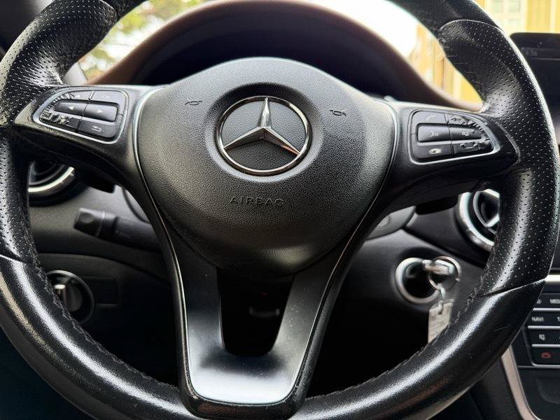 Used 2018 Mercedes-Benz CLA 250 image 76