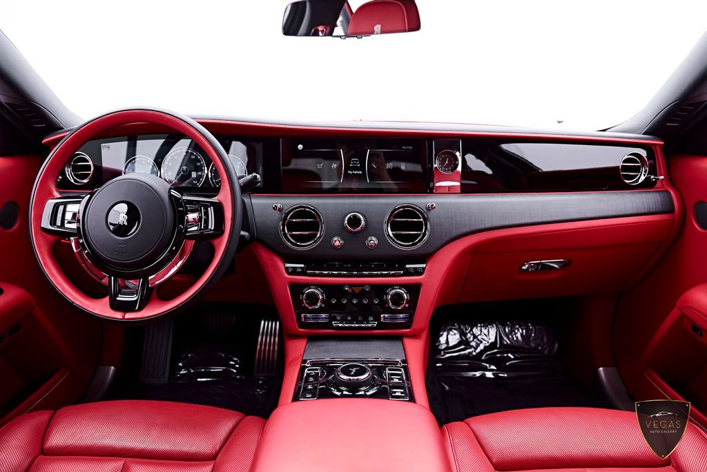 Used 2024 Rolls-Royce Ghost AWD/4WD image 65