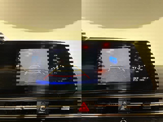 Used 2023 Hyundai Elantra SEL w/ Convenience Package image 21