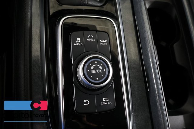 Used 2022 Nissan Armada SV w/ SV Appearance Package AWD/4WD image 19