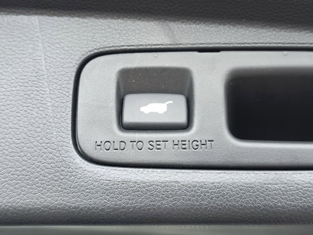 Used 2025 Honda CR-V EX-L image 13