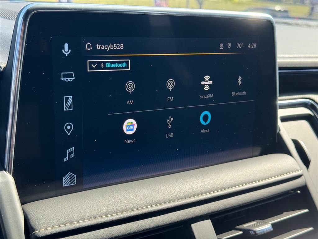 Used 2024 Chevrolet Suburban Premier w/ Premium Package image 28