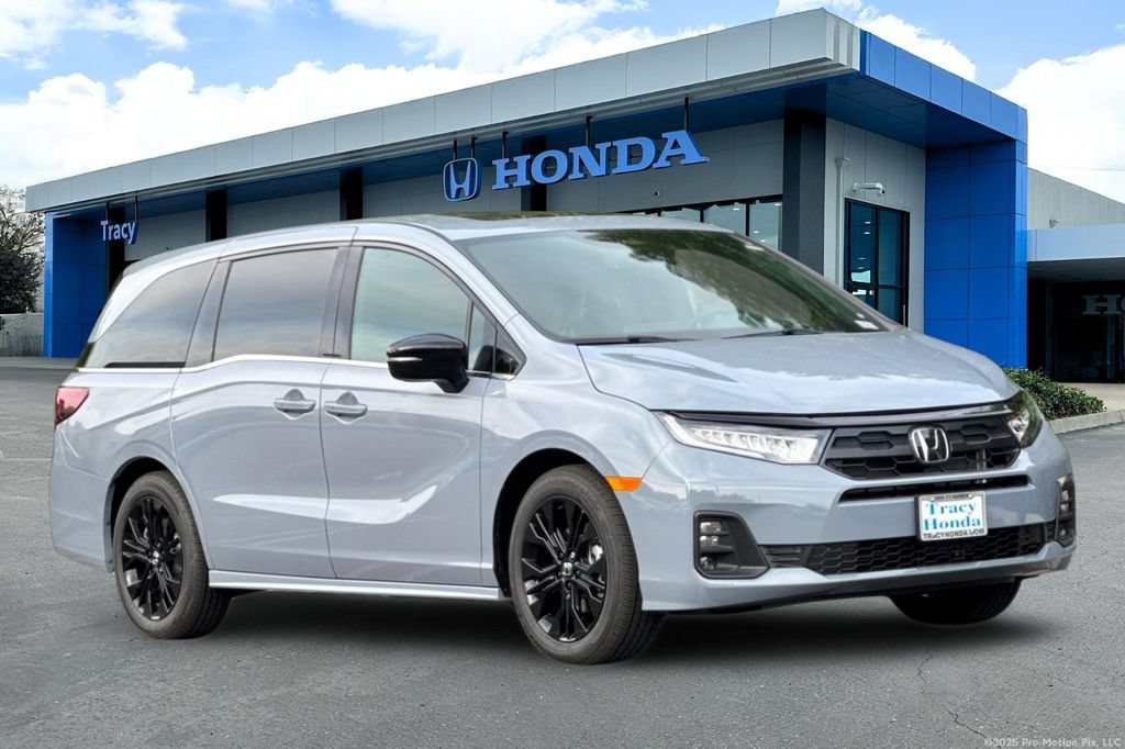 Used 2026 Honda Odyssey Sport-L image 2
