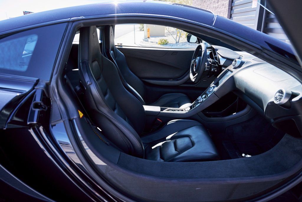 Used 2012 McLaren MP4-12C Coupe image 31