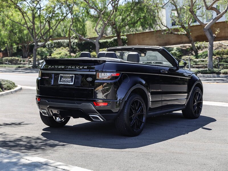 Used 2018 Land Rover Range Rover Evoque SE Dynamic AWD/4WD image 6