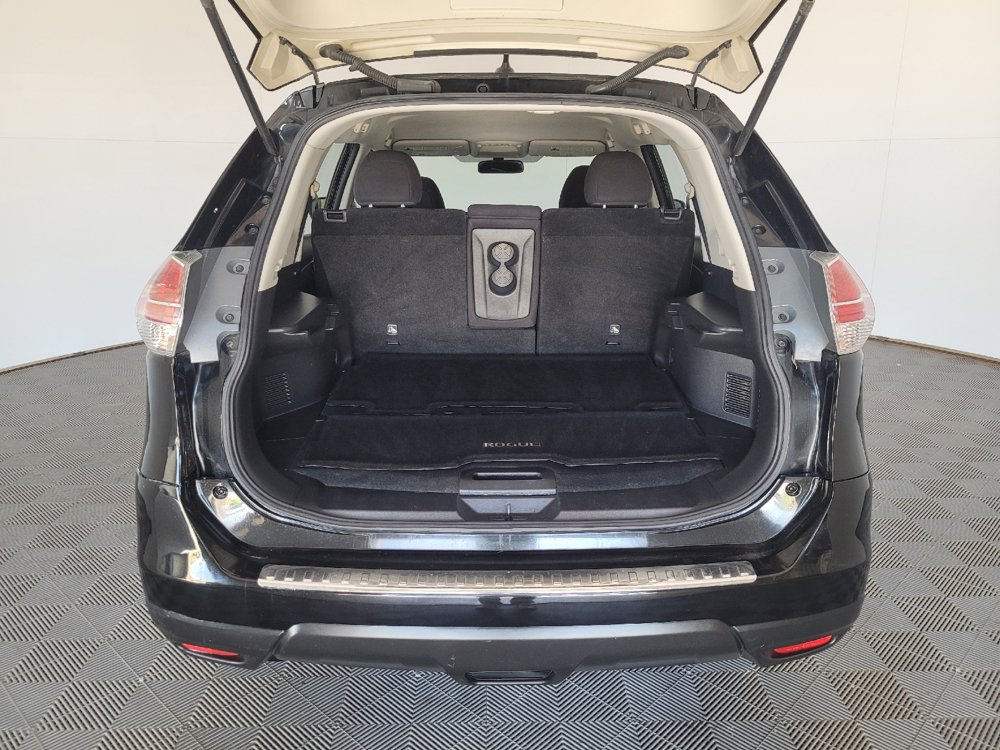 Used 2016 Nissan Rogue S FWD image 29
