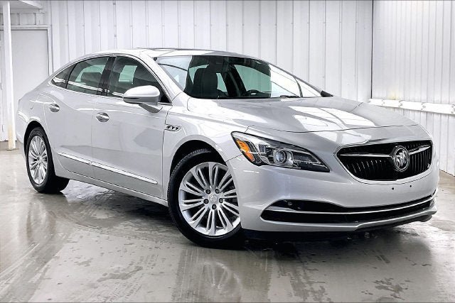 Used 2018 Buick LaCrosse Premium w/ Sun and Shade Package FWD image 1