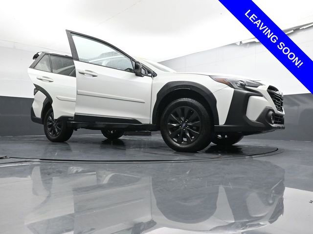 Used 2025 Subaru Outback Onyx Edition XT AWD/4WD image 31