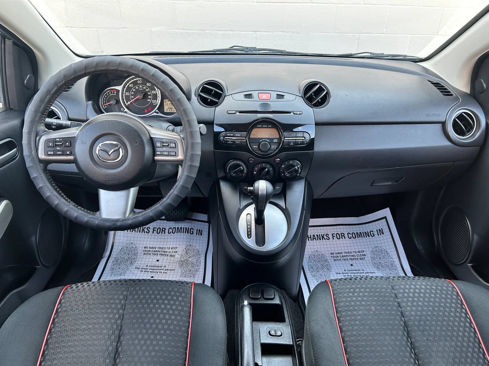 Used 2014 MAZDA MAZDA2 Touring FWD image 9