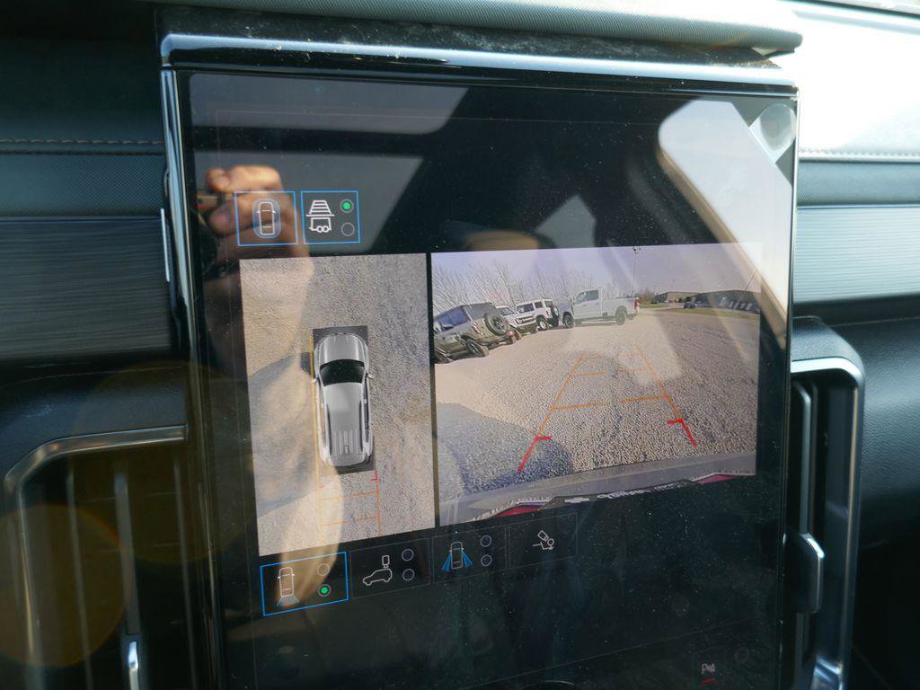 New 2026 GMC Acadia AT4 image 27