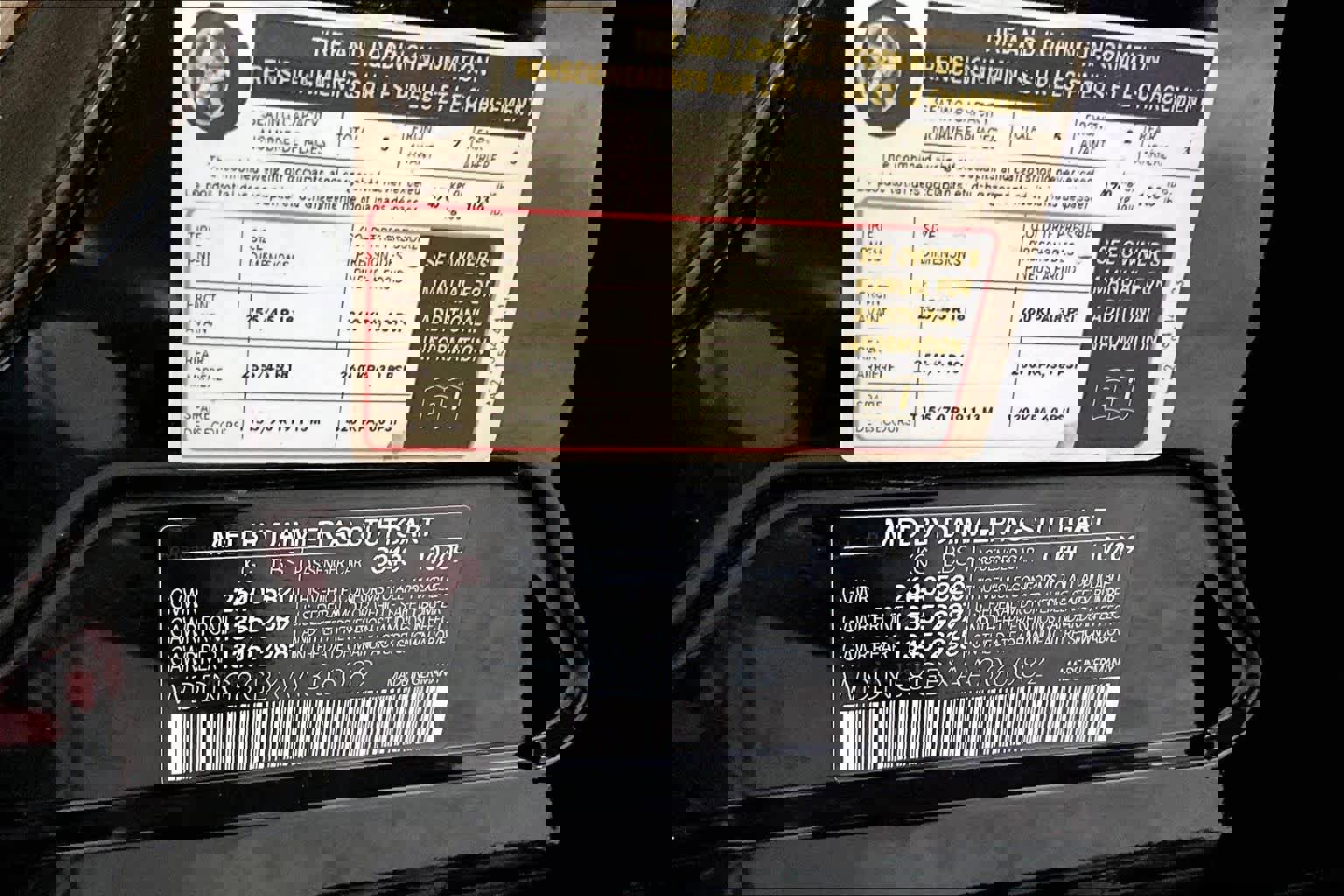 Used 2010 Mercedes-Benz S 550 4MATIC image 31