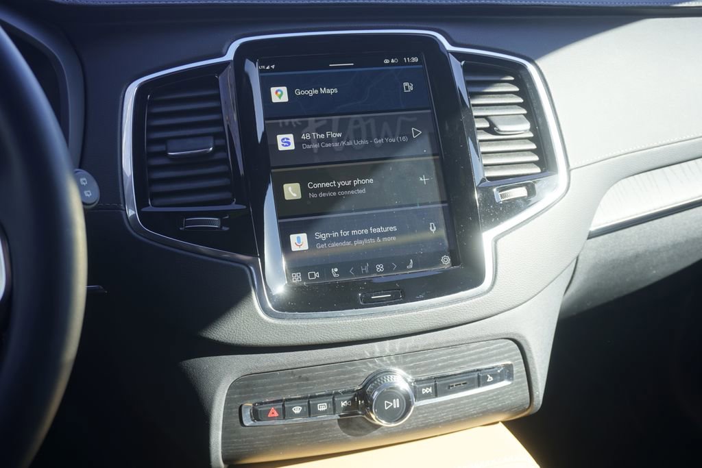 Used 2023 Volvo XC90 B6 Ultimate image 15