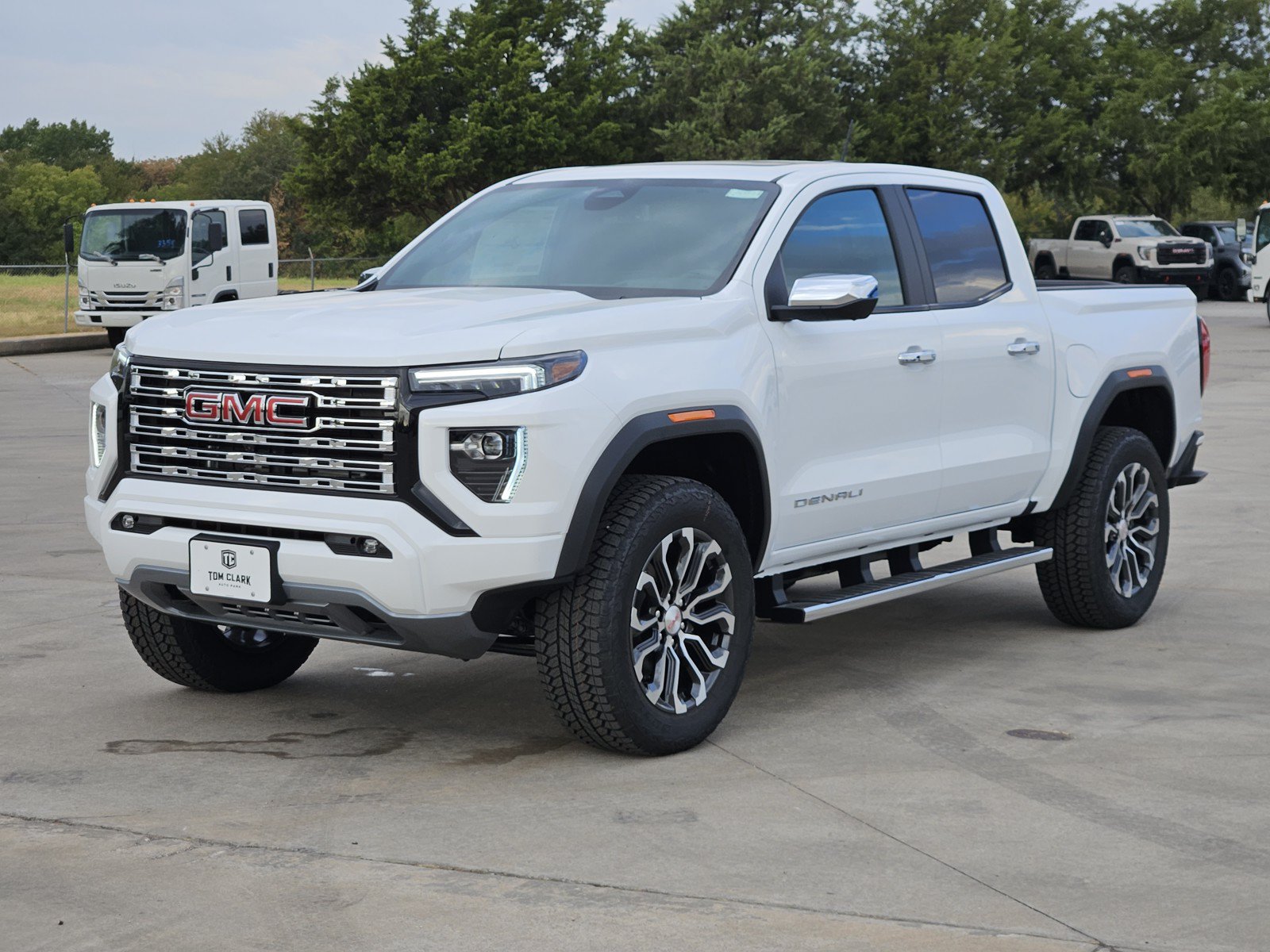 New 2026 GMC Canyon Denali AWD/4WD image 2