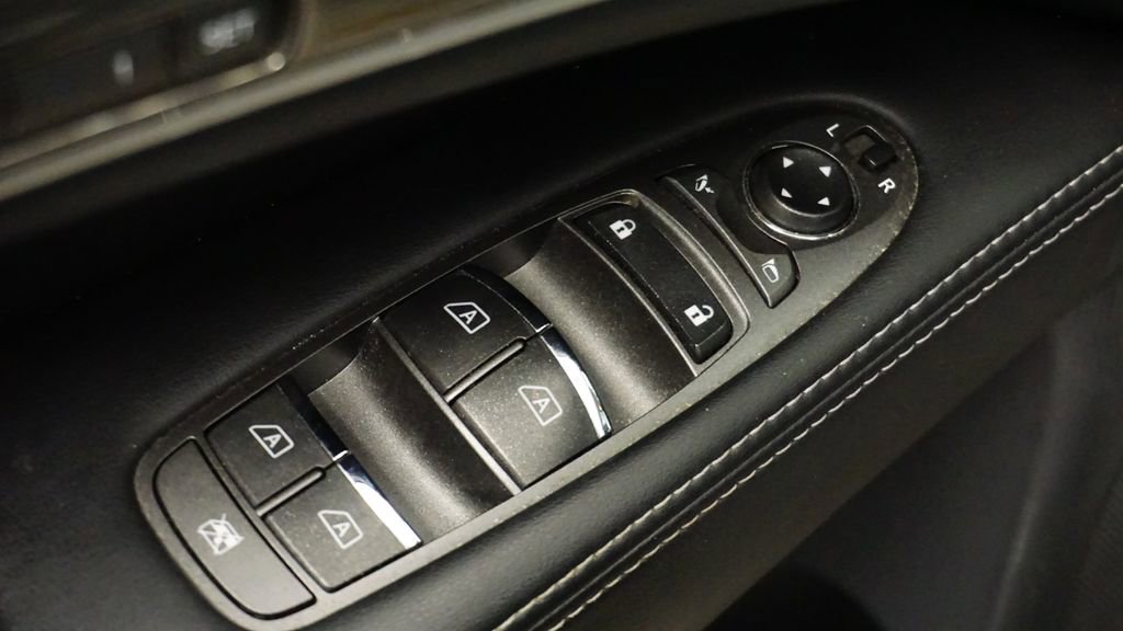 Used 2017 INFINITI QX60 Luxe image 24