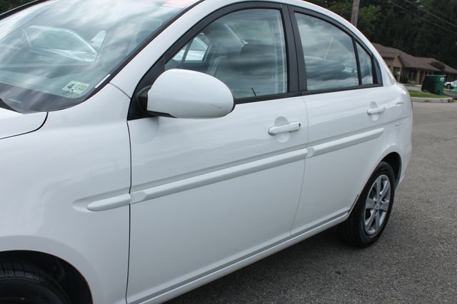 Used 2008 Hyundai Accent GLS FWD image 33
