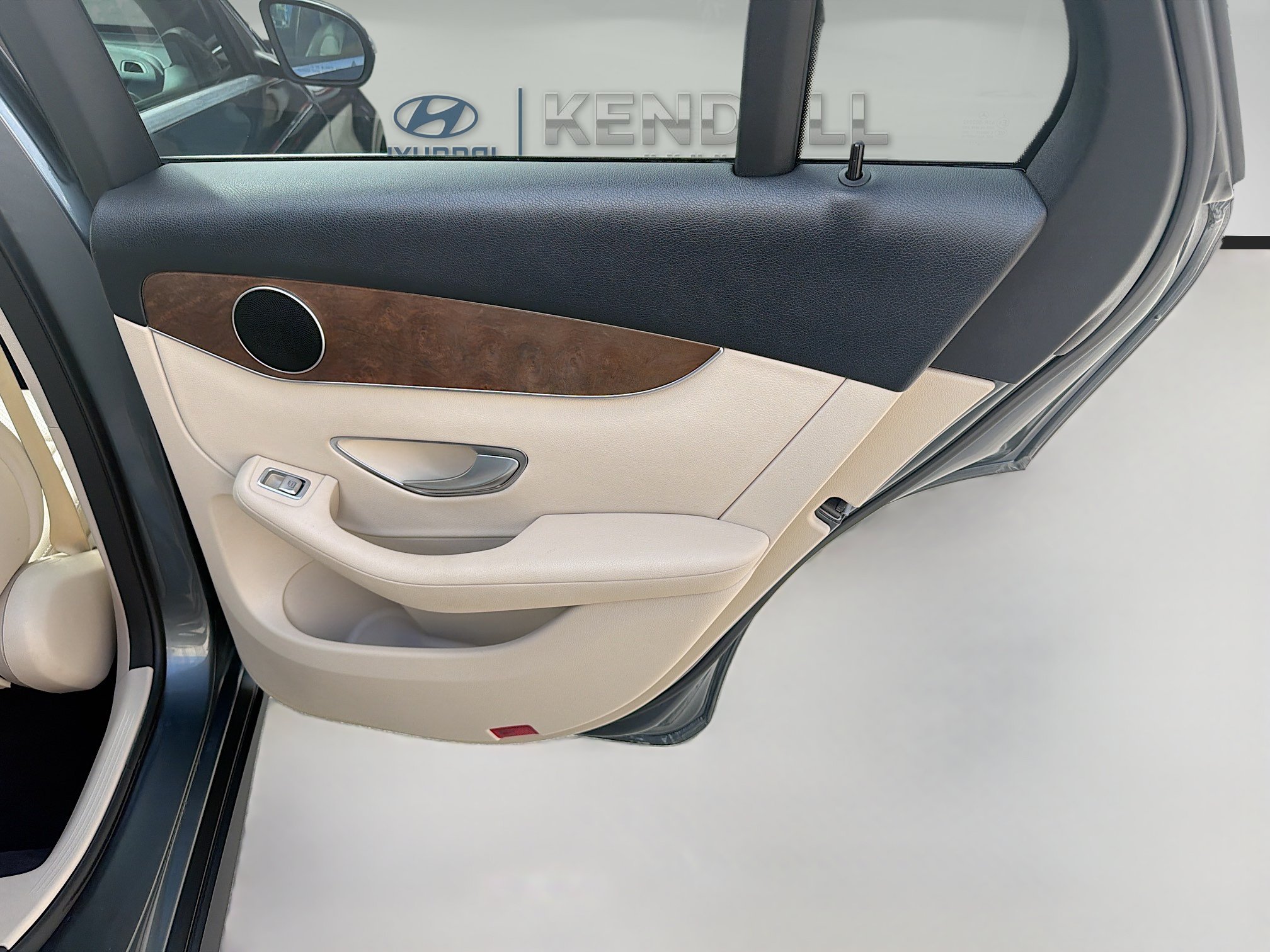 Used 2019 Mercedes-Benz GLC 300 image 28