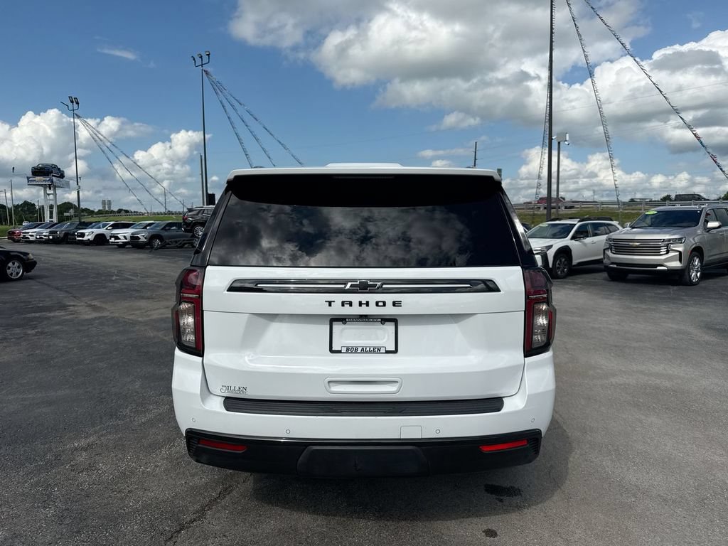Used 2021 Chevrolet Tahoe Z71 w/ Luxury Package AWD/4WD image 19