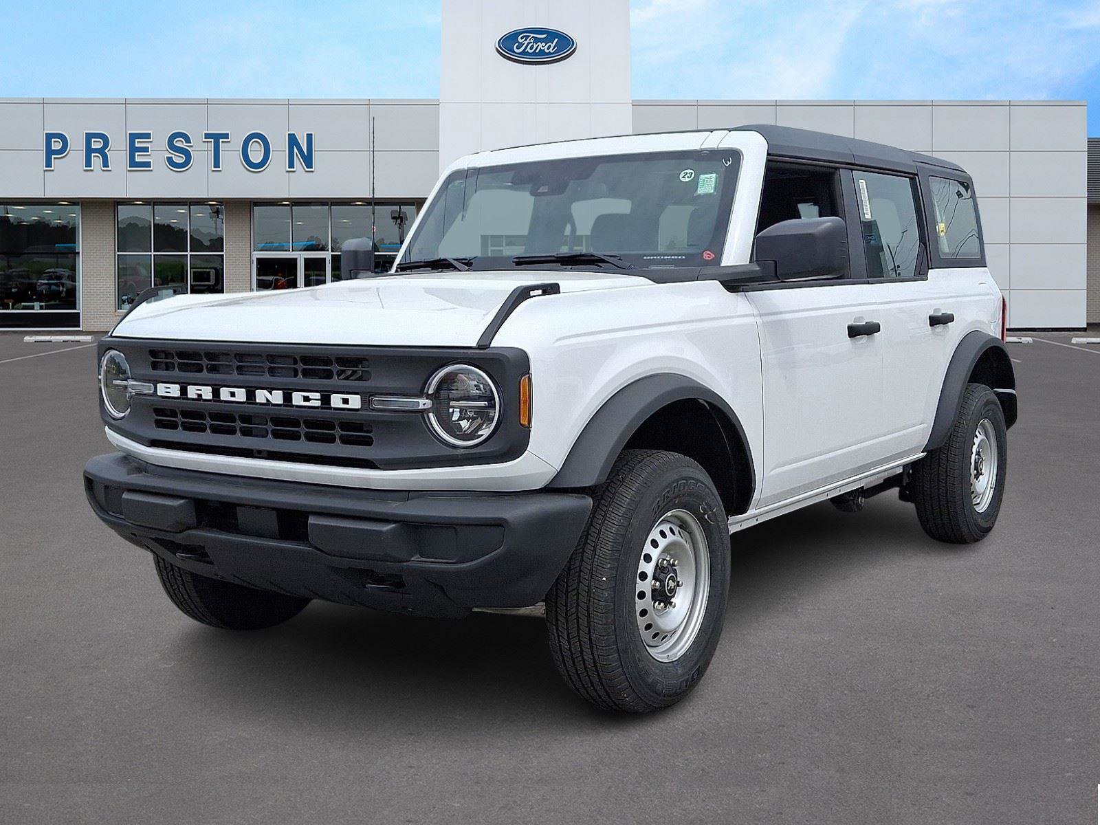 New 2025 Ford Bronco 4-Door