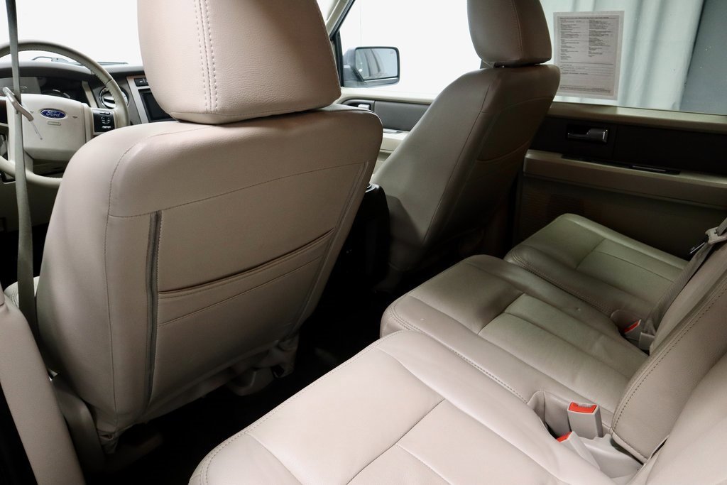 Used 2011 Ford Expedition EL XLT image 19