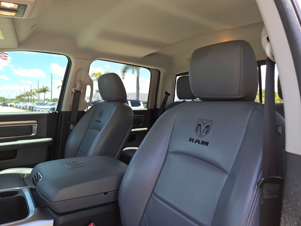 Used 2018 RAM 1500 SLT AWD/4WD image 25