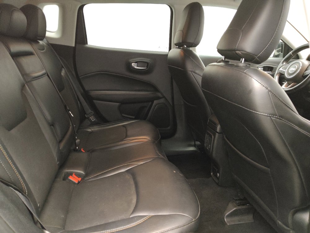 Used 2018 Jeep Compass Latitude w/ Popular Equipment Group image 19
