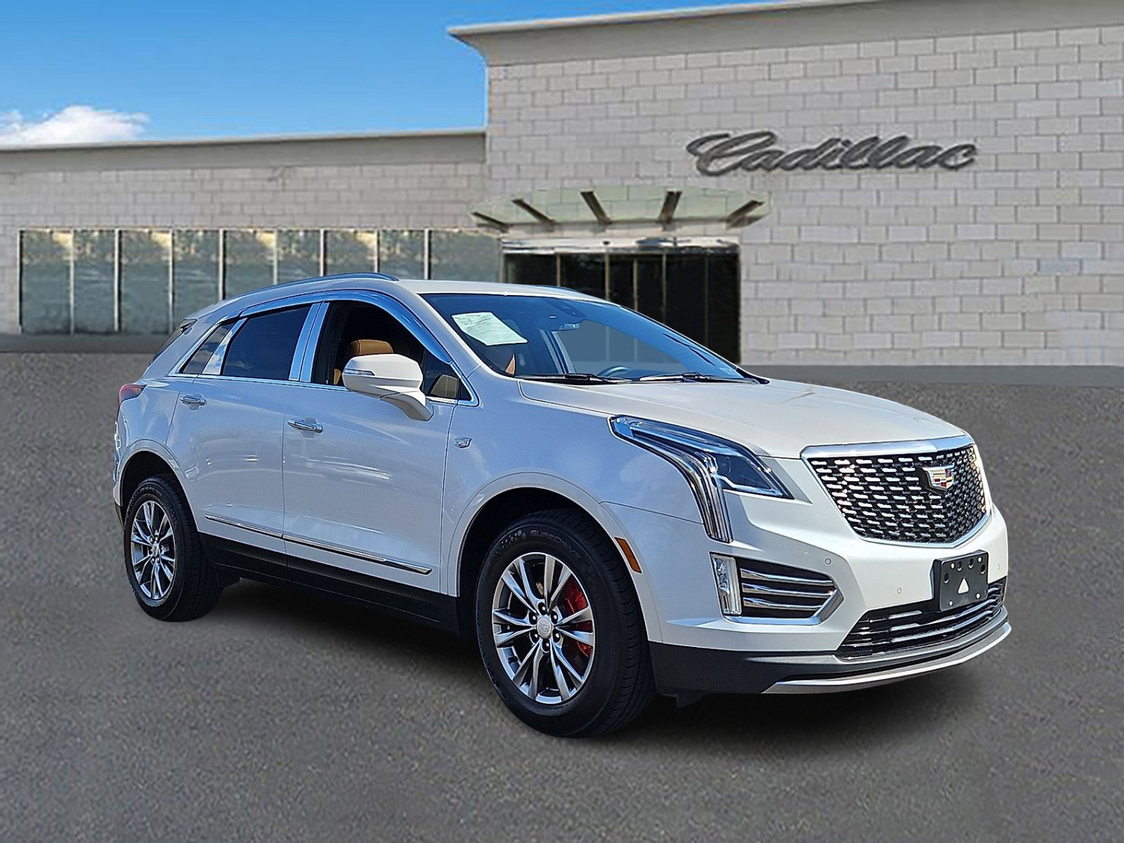 Used 2021 Cadillac XT5 Premium Luxury AWD/4WD image 3