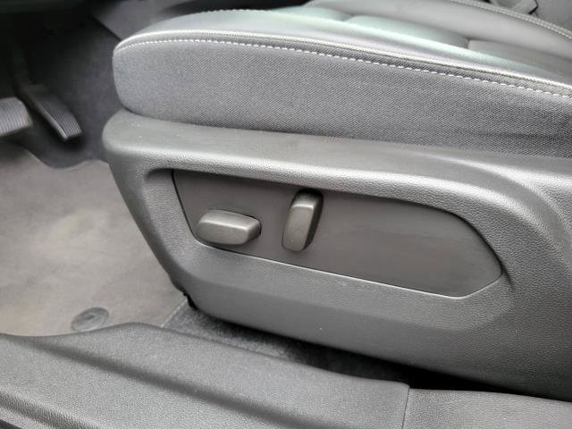 Used 2023 Buick Envision Essence AWD/4WD image 9