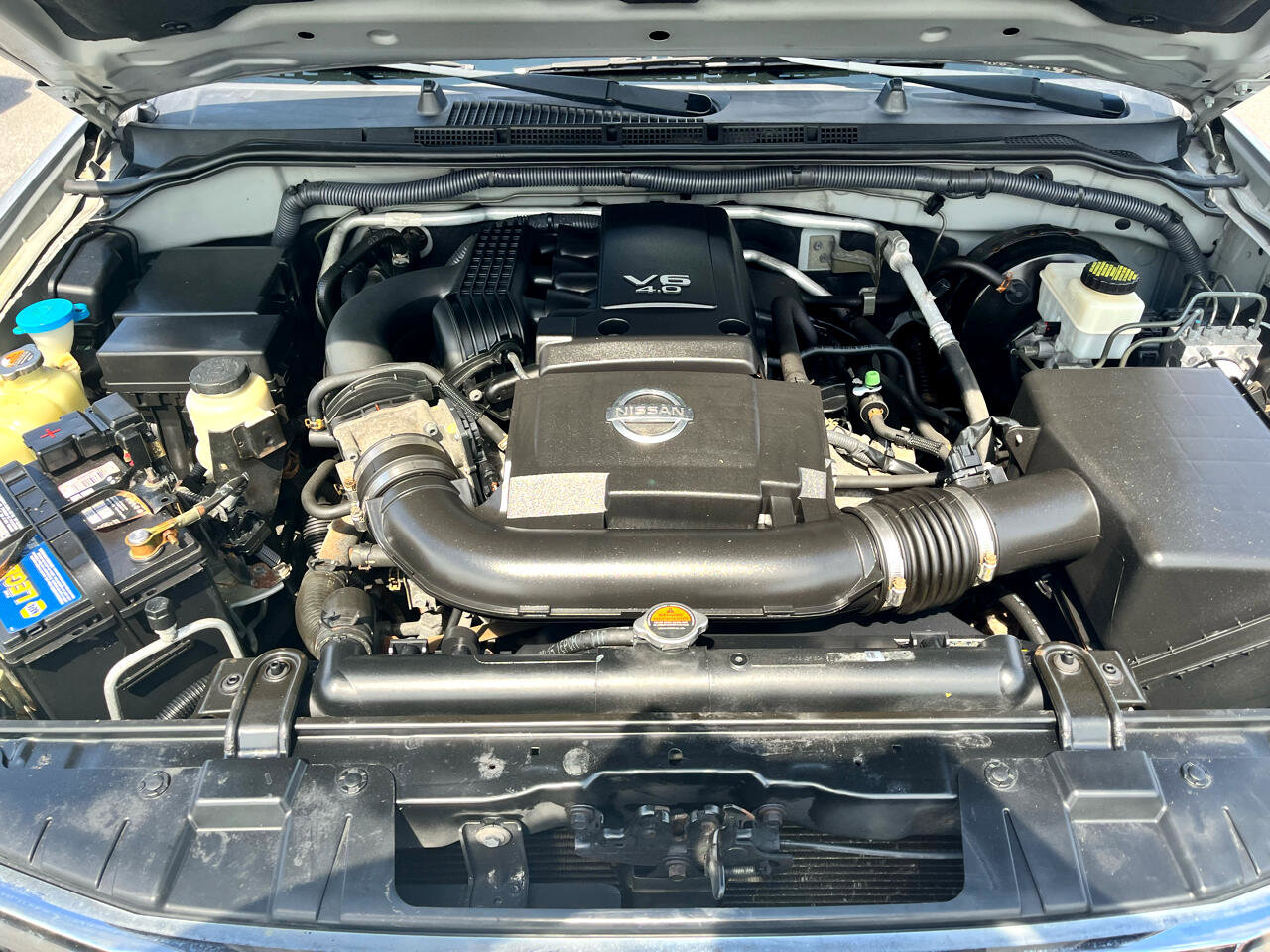 Used 2012 Nissan Frontier SV w/ SV Premium Utility Pkg image 20