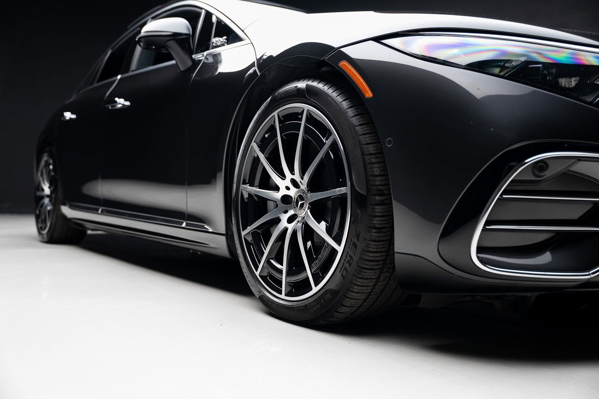 Used 2023 Mercedes-Benz EQS 580 4MATIC Sedan image 75