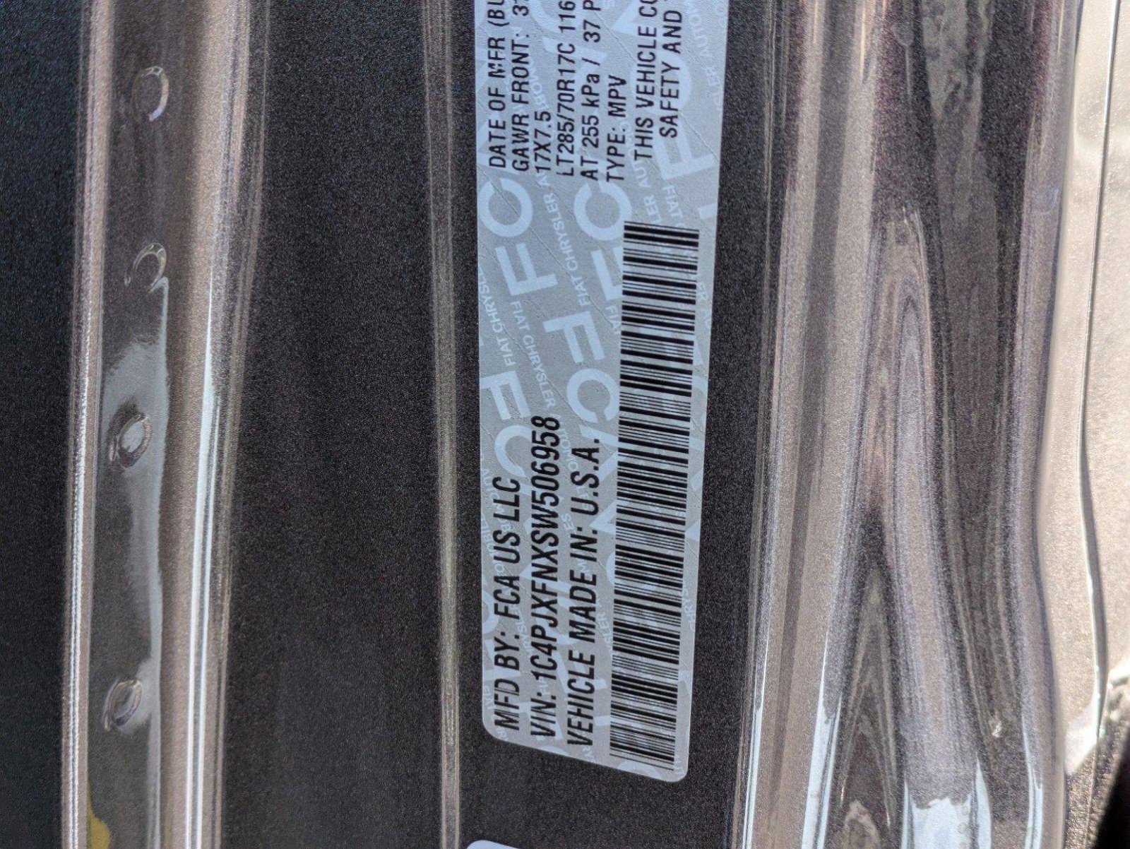 New 2025 Jeep Wrangler Unlimited Rubicon w/ Steel Bumper Group image 25