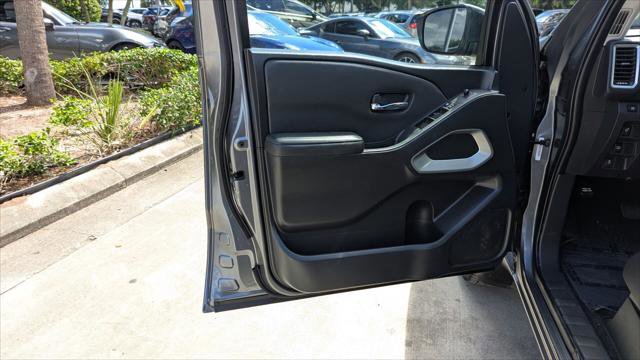 Used 2022 Nissan Frontier SV image 13