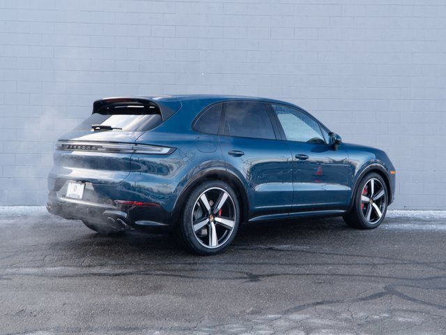 New 2026 Porsche Cayenne GTS image 7