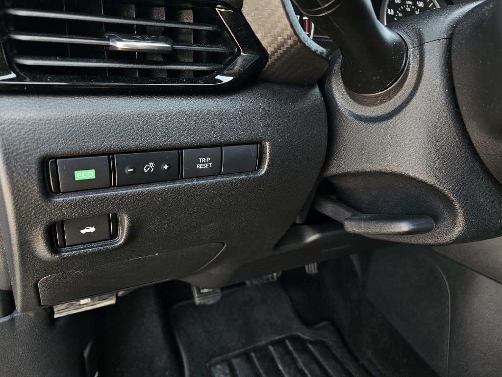 Certified 2022 Nissan Sentra SV w/ All-Weather Package FWD image 15