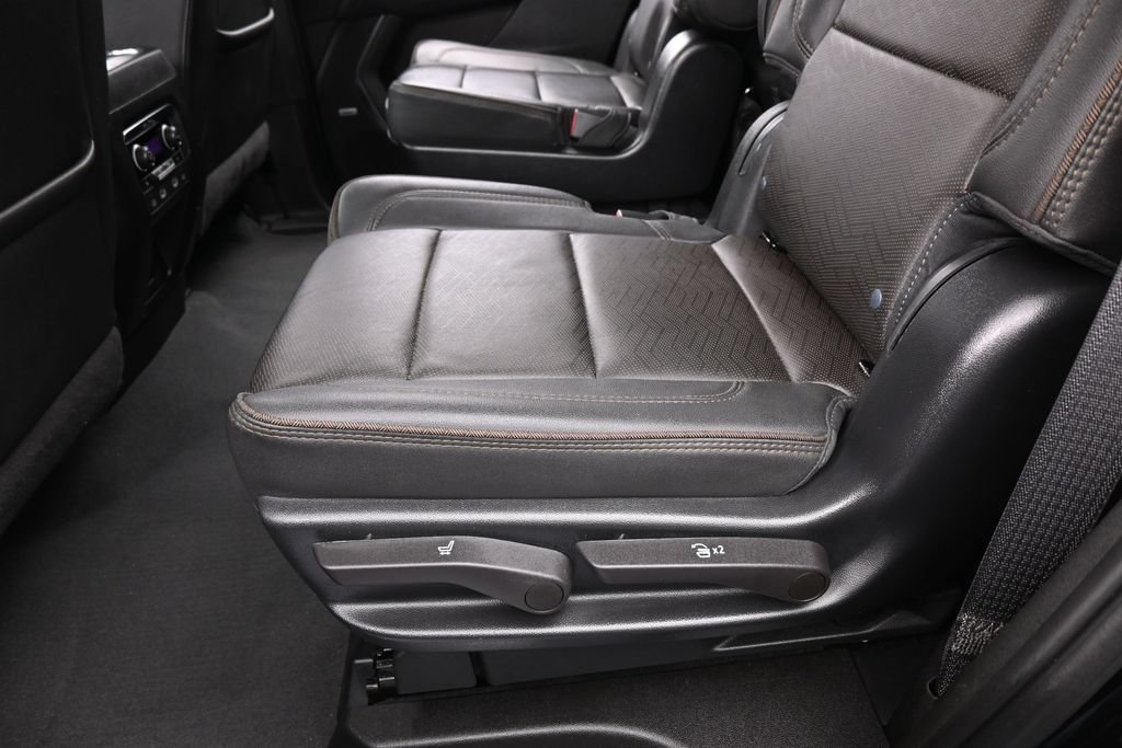 Used 2023 Chevrolet Tahoe High Country RWD image 34