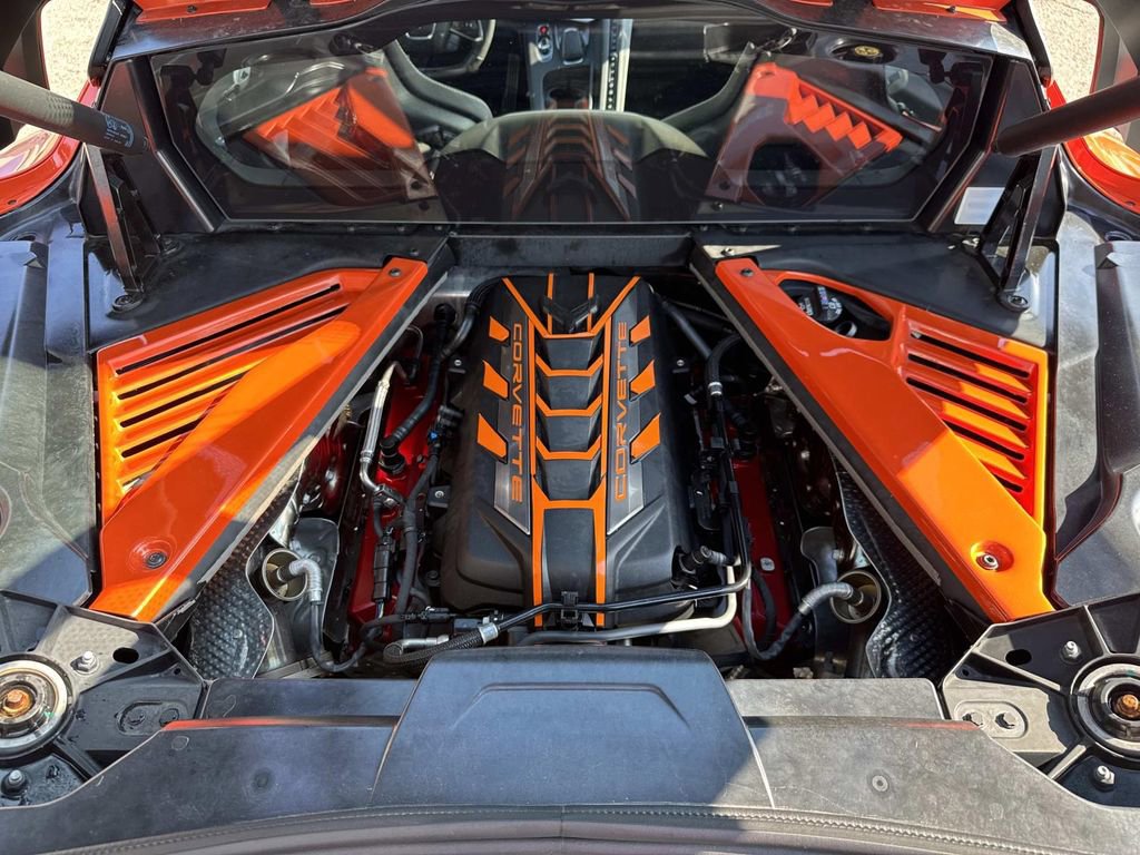 Used 2020 Chevrolet Corvette Stingray Preferred Cpe w/ 2LT Preferred Equipment Group image 3