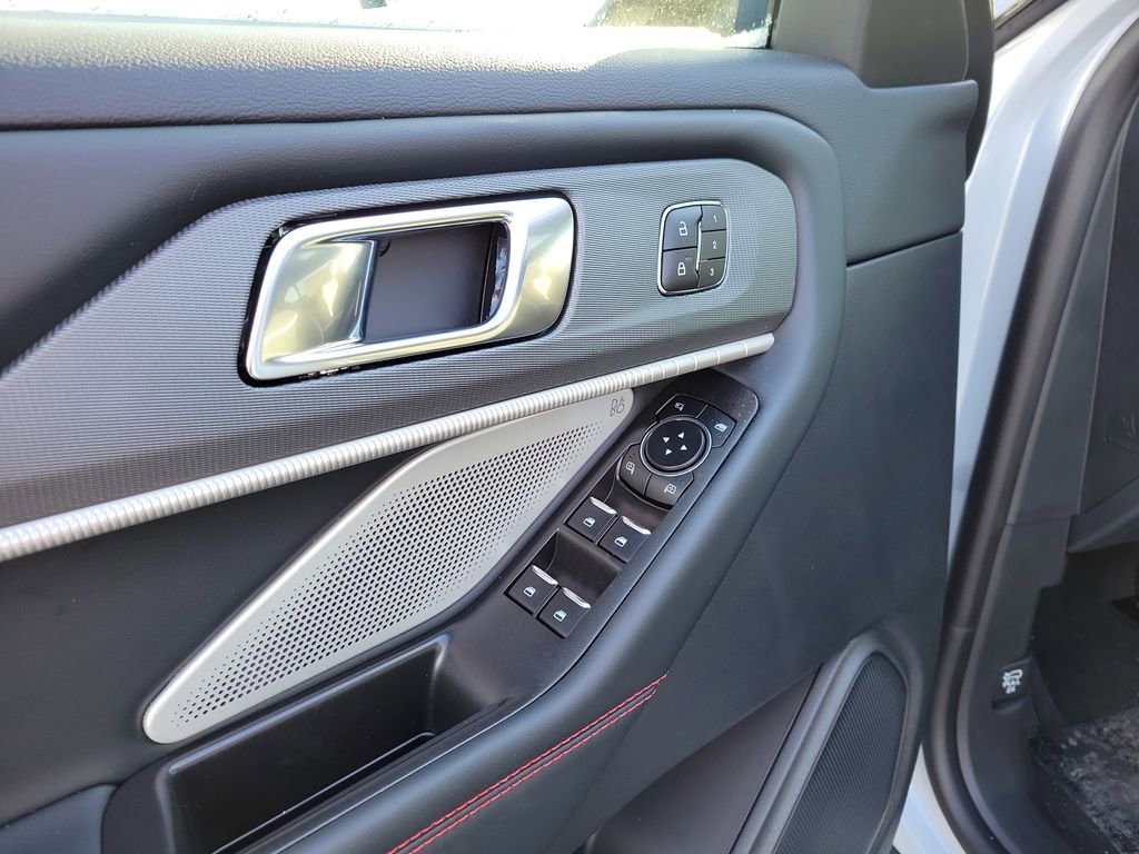 New 2026 Ford Explorer ST w/ Sun And Sound Package image 19