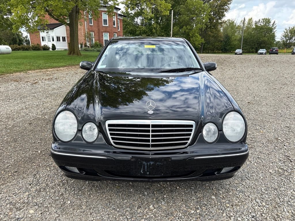 Used 2002 Mercedes-Benz E 320 4MATIC Sedan image 2