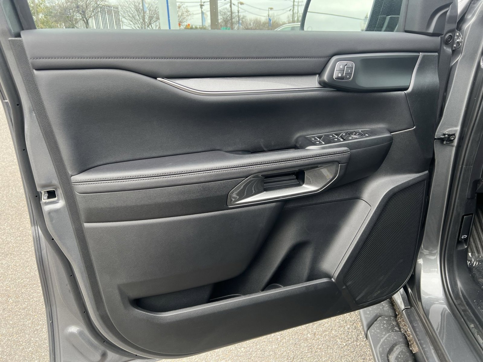 New 2025 Ford Ranger Lariat w/ FX4 Off-Road Package image 14