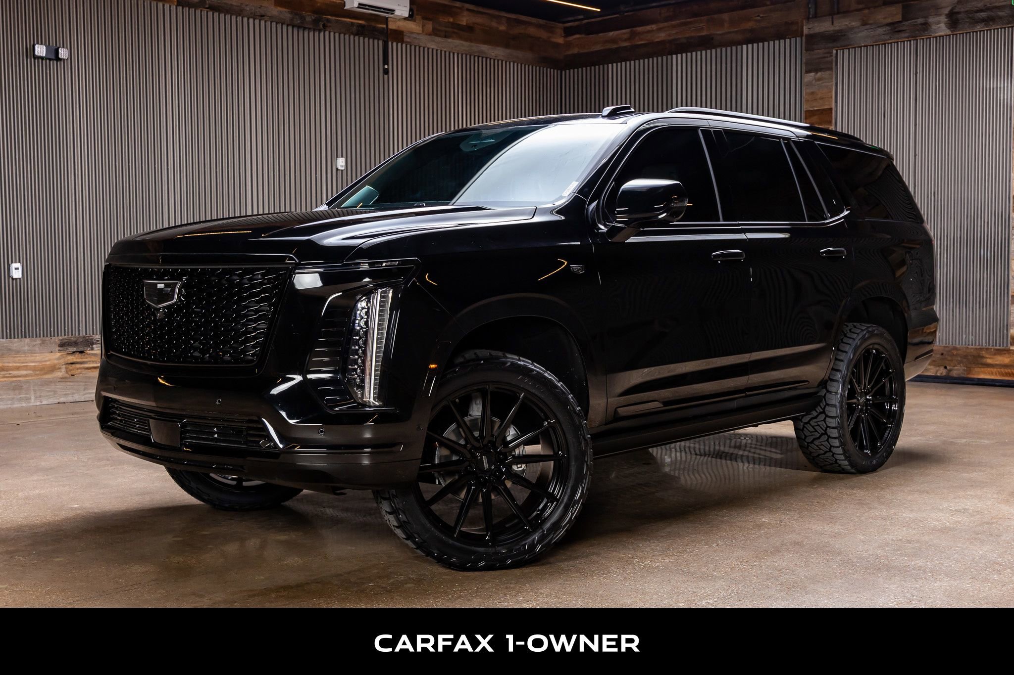 Used 2025 Cadillac Escalade Sport Platinum image 5