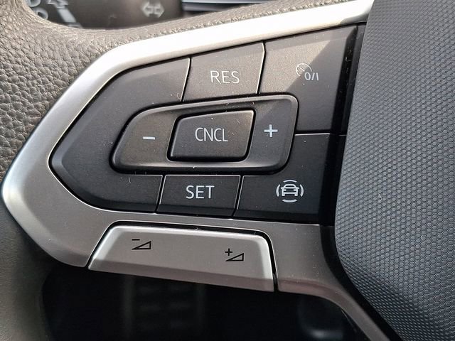 Used 2023 Volkswagen Jetta Sport image 20