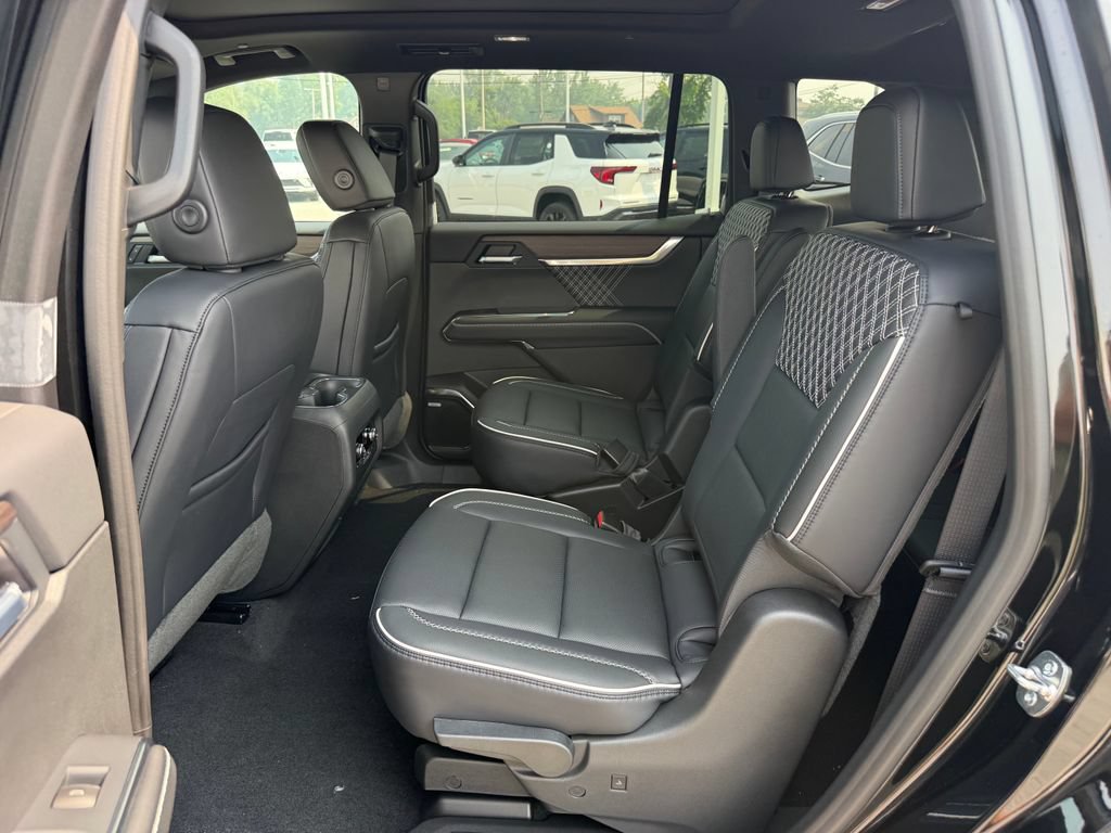 New 2026 GMC Acadia Denali w/ Super Cruise Package AWD/4WD image 18
