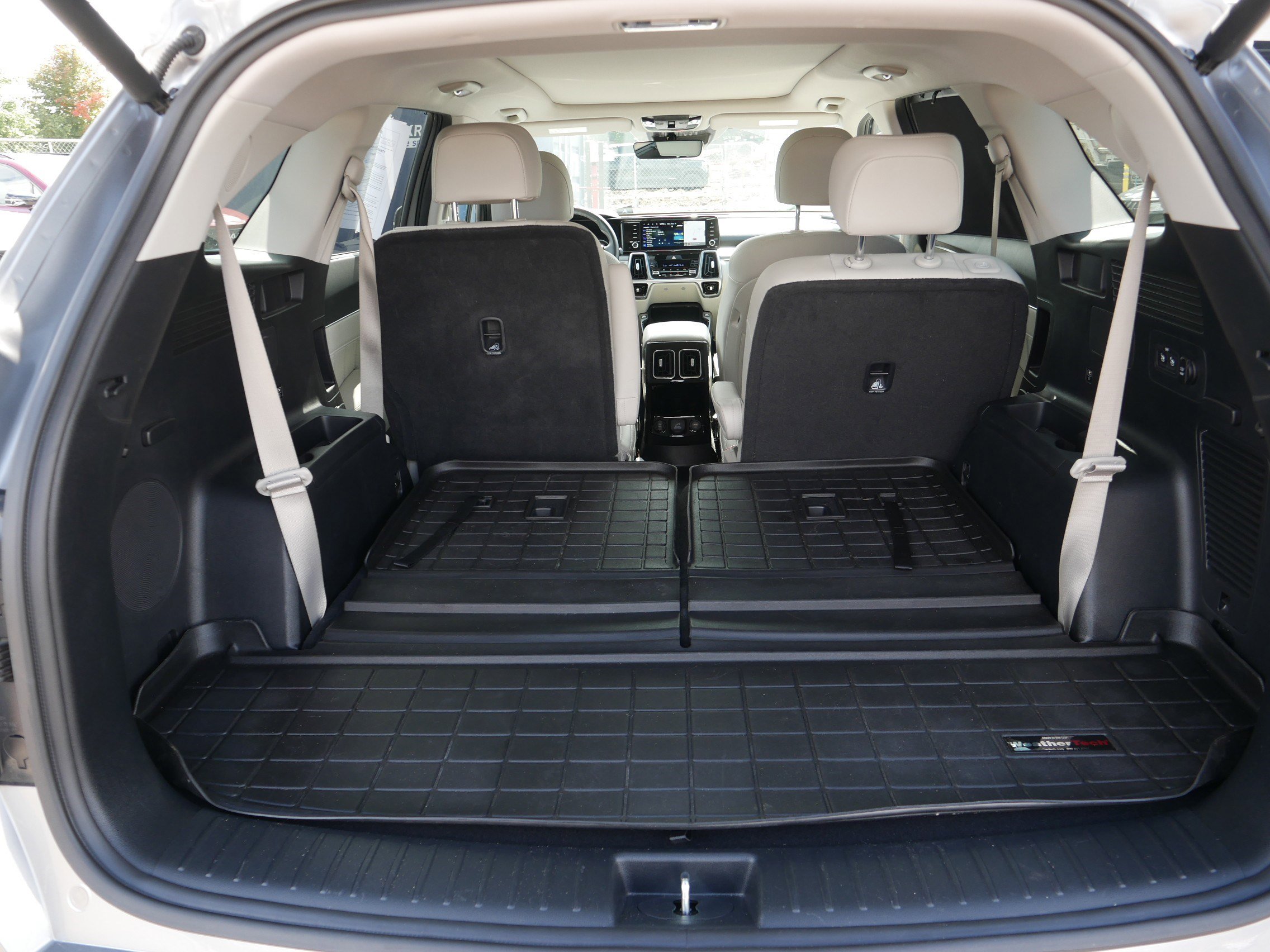 Certified 2024 Kia Sorento SX Prestige image 18