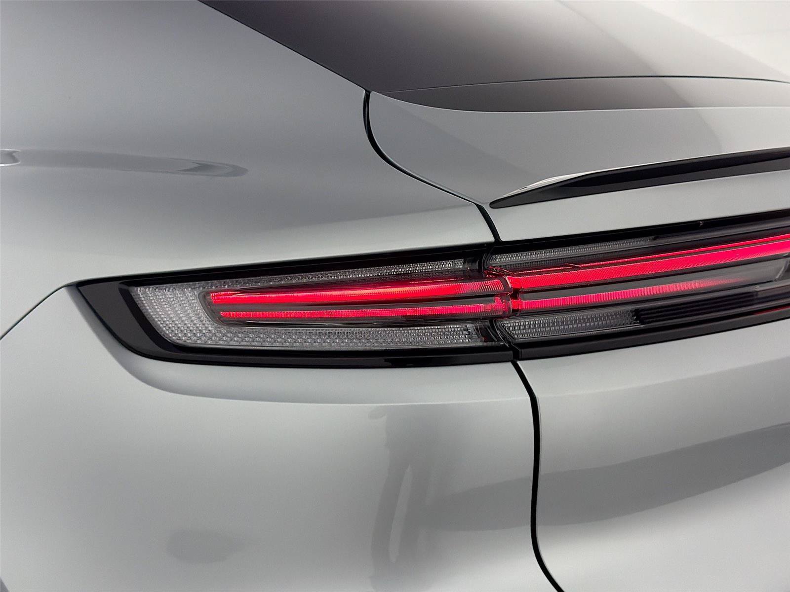 Certified 2026 Porsche Cayenne Coupe AWD/4WD image 16