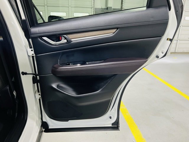 Used 2019 MAZDA CX-5 Signature image 34