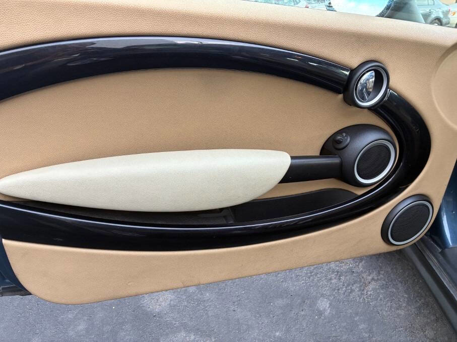 Used 2010 MINI Cooper Clubman Hardtop image 14