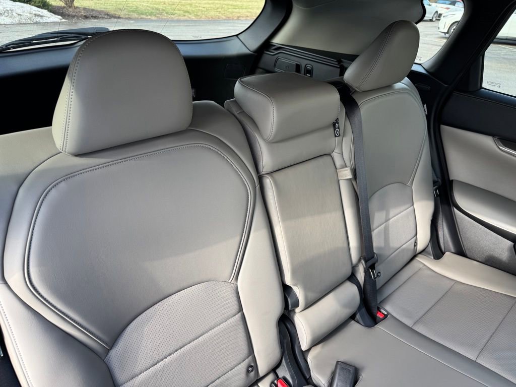 Used 2024 INFINITI QX50 Luxe image 29
