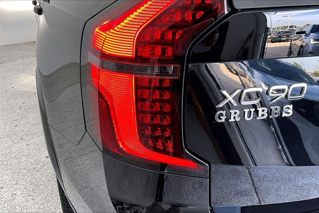 New 2026 Volvo XC90 B5 Core AWD/4WD image 35